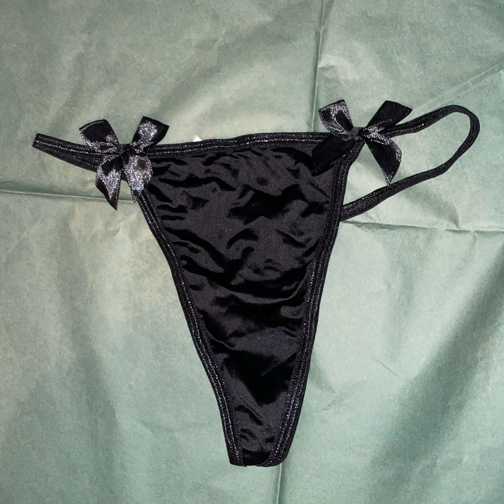 High rise bow gstring